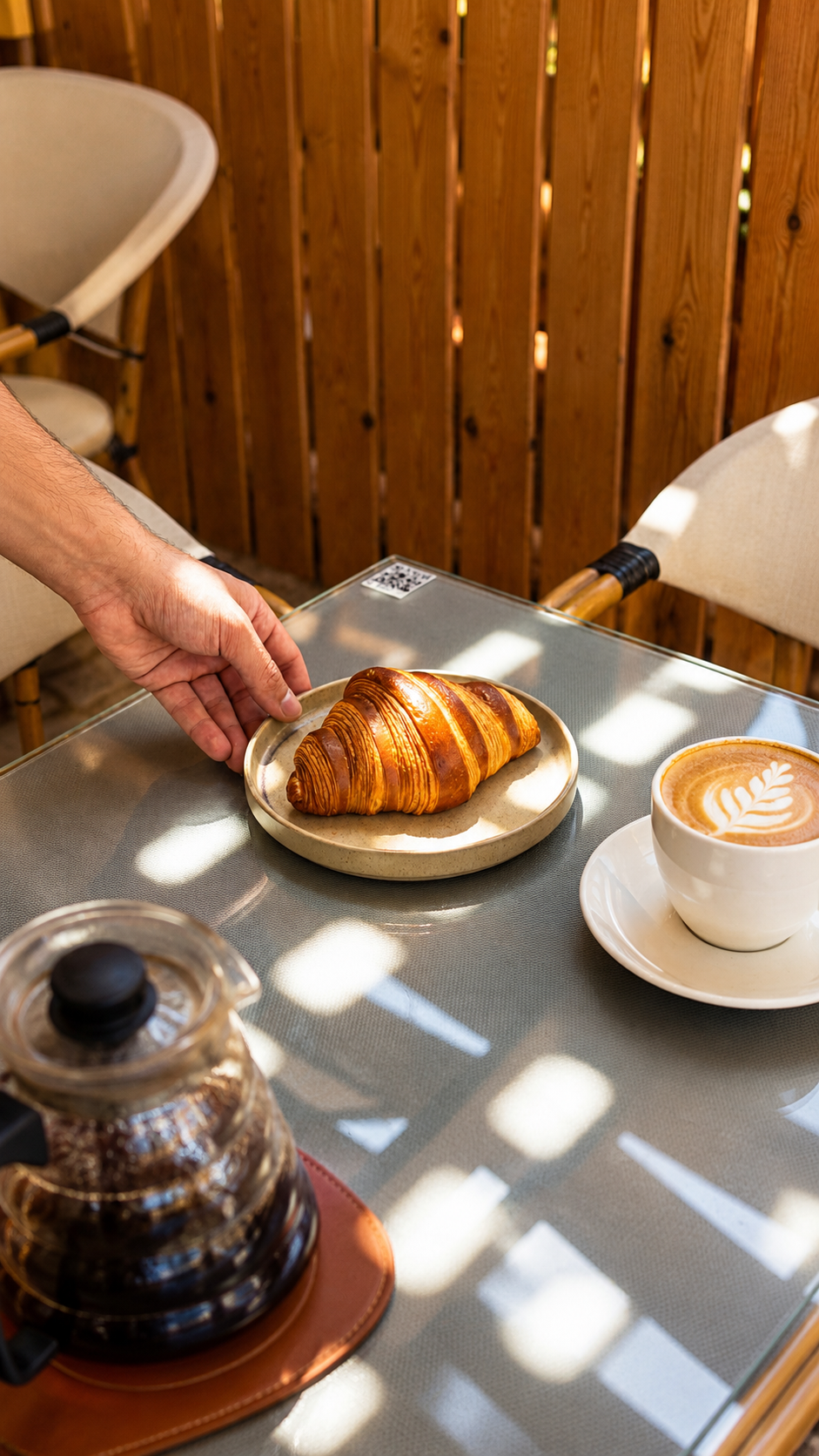 LALA Café restaurant content — image 10